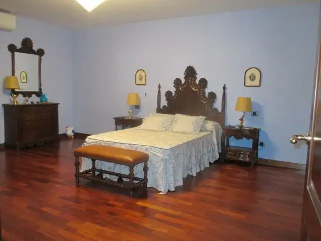 Habitación de Casa o chalet en venta en Mamblas con Jardín privado, Terraza y Amueblado