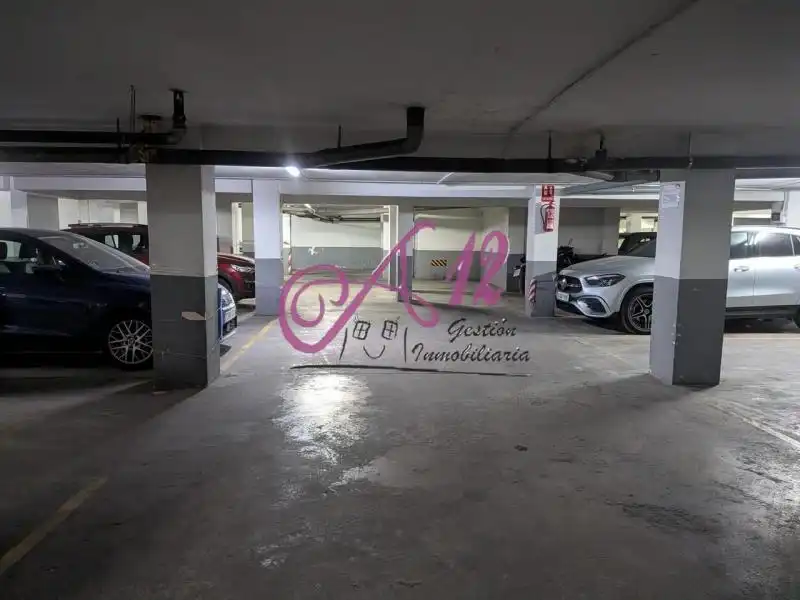 Parking of Garage for rent in Valencia