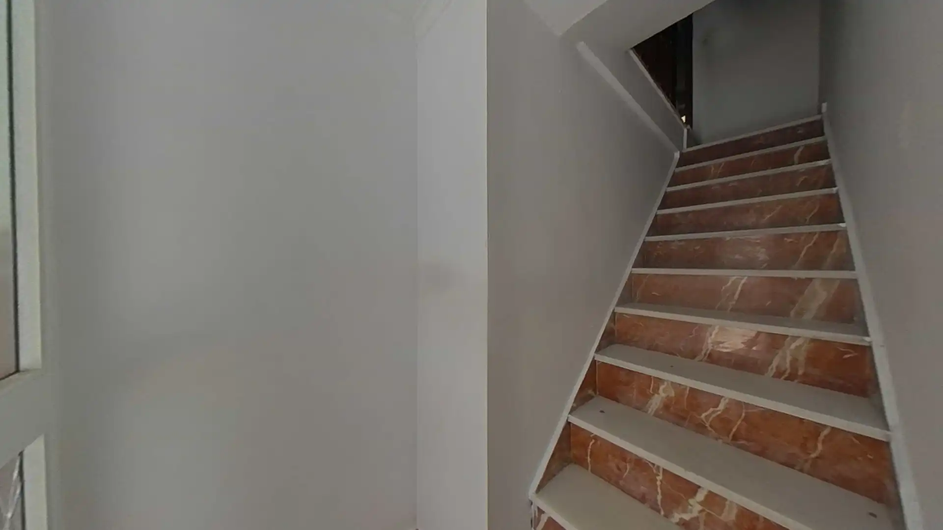 Houses for sale in Morón de la Frontera  with Terrace and Balcony