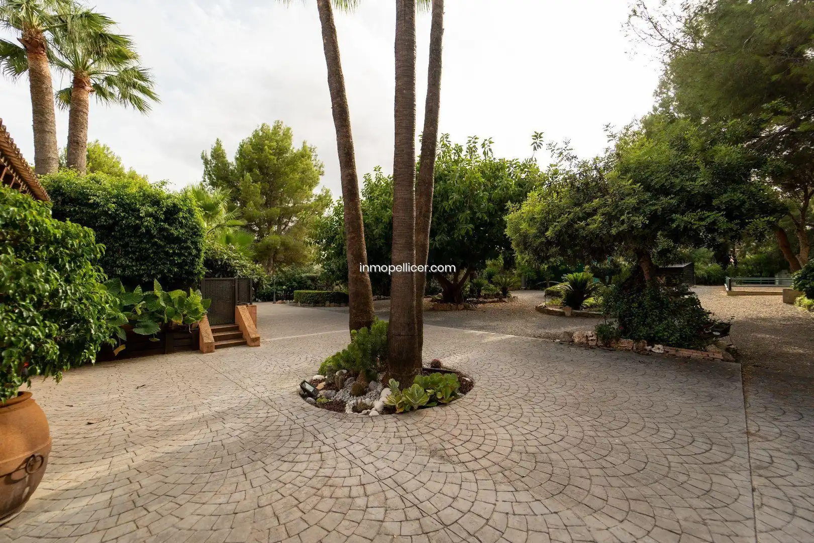 Außenansicht von Haus oder Chalet zum Verkauf in L'Alfàs del Pi mit Klimaanlage, Heizung und Privatgarten