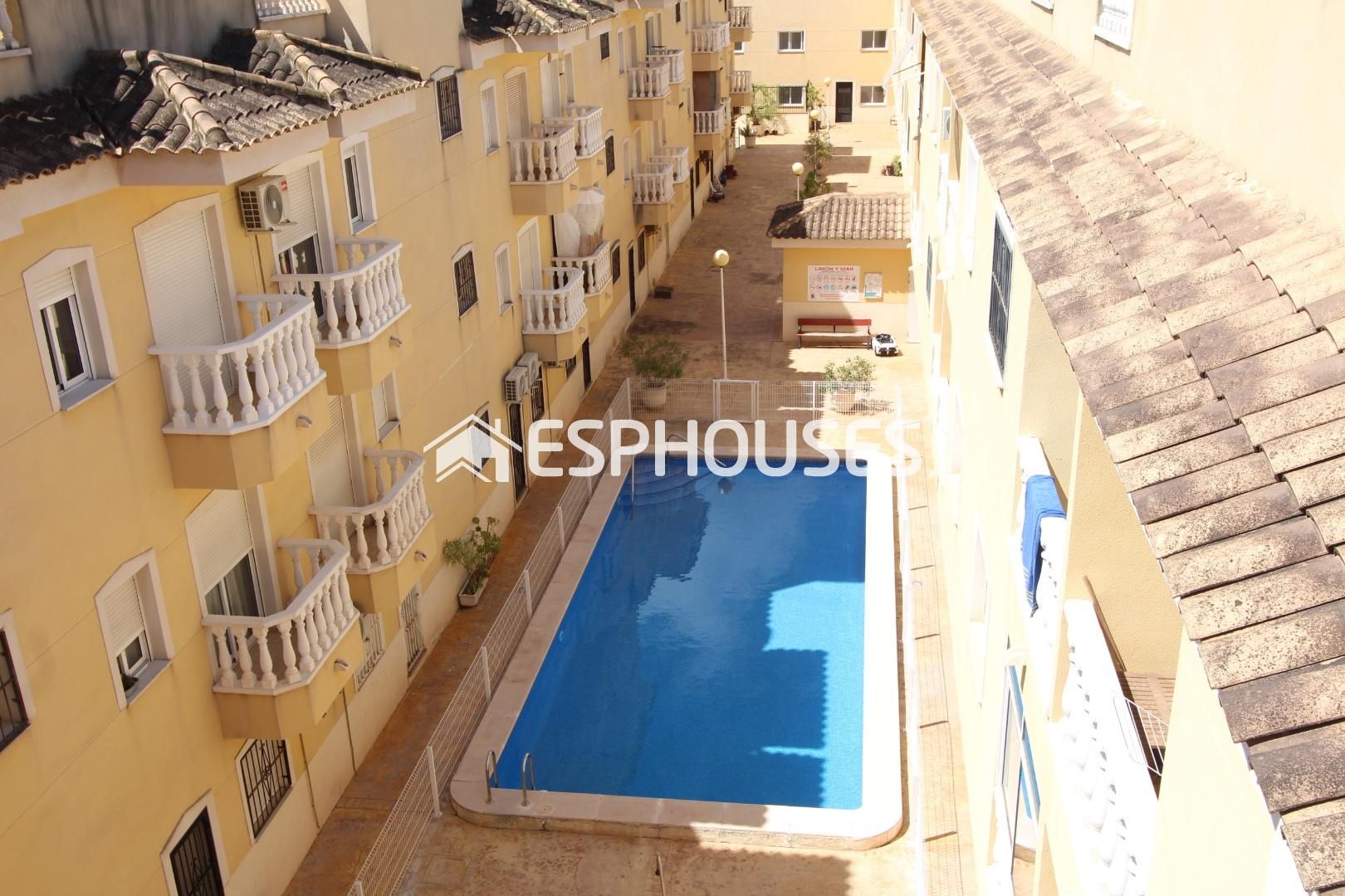 Vista exterior de Apartament en venda en Formentera del Segura amb Aire condicionat, Terrassa i Moblat