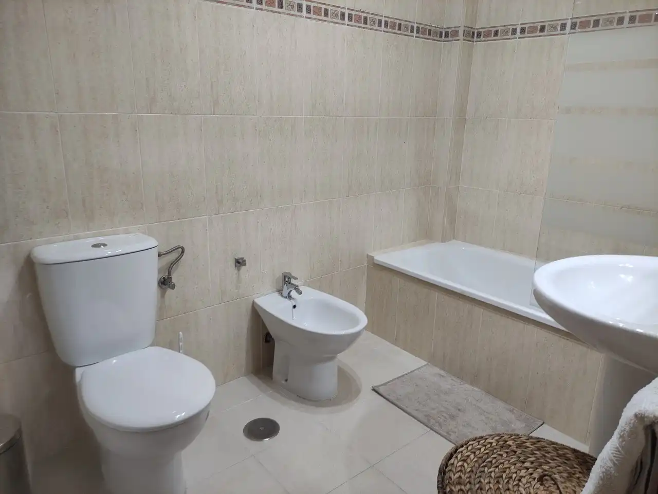 Flat with terrace to rent in Calle Sargenta 18, imagen 17
