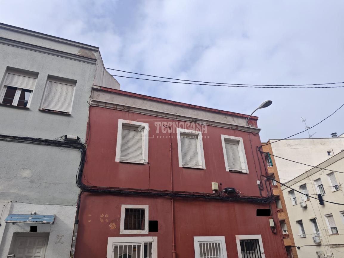 Vista exterior de Dúplex en venda en  Madrid Capital amb Calefacció