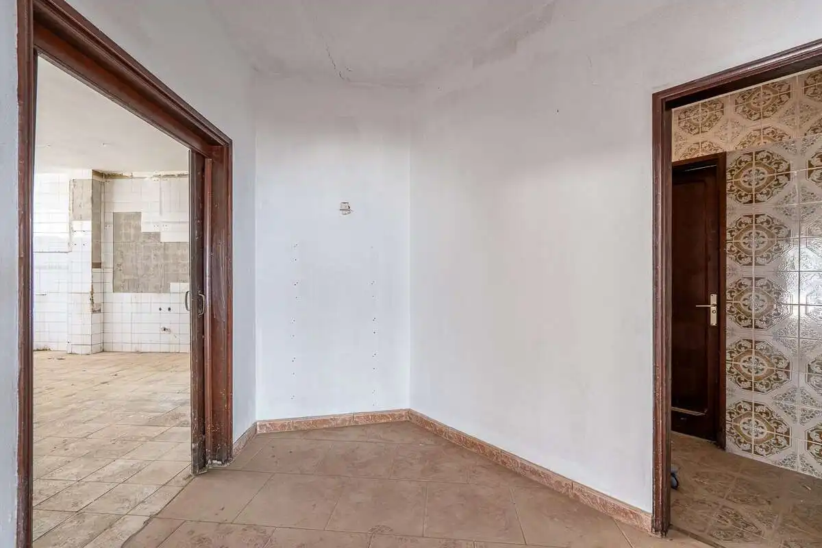 Commercial properties for sale in Tías