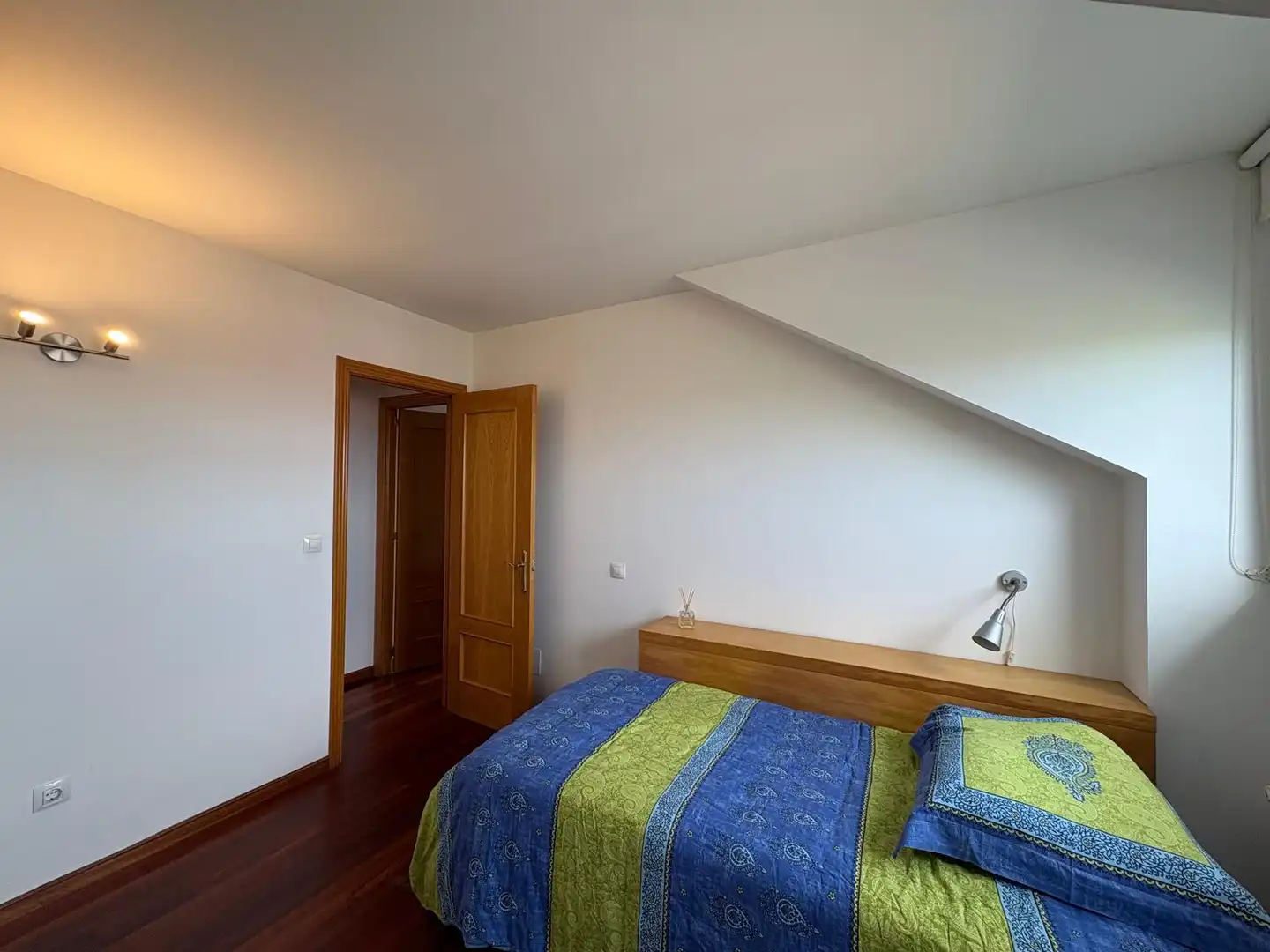 Habitación de Ático en venta en Suances con Calefacción, Trastero y Amueblado