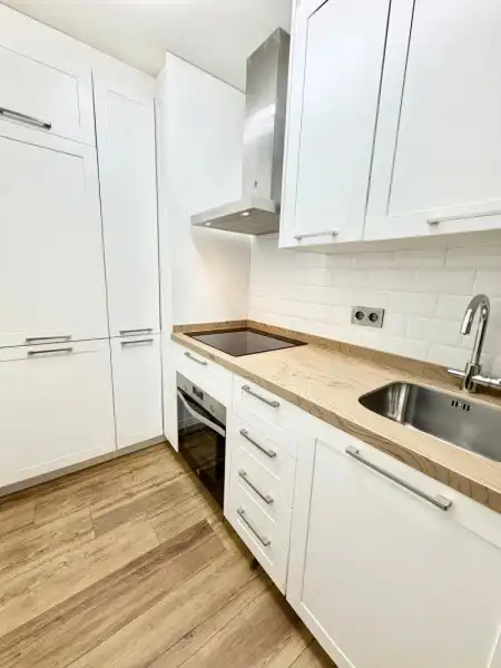 Cocina de Piso en venta en Torremolinos con Aire acondicionado, Terraza y Lavadora