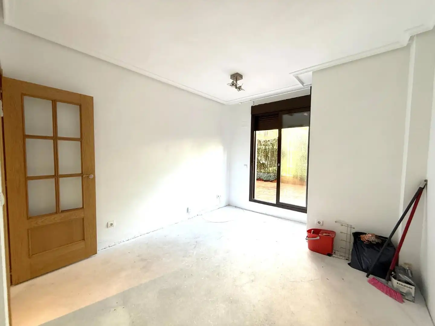 Dormitori de Apartament en venda en Madrid amb Aire condicionat, Calefacció i Jardí privat