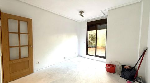 Apartamento bajo con jardín en urbanización calle Babilonia., image 4