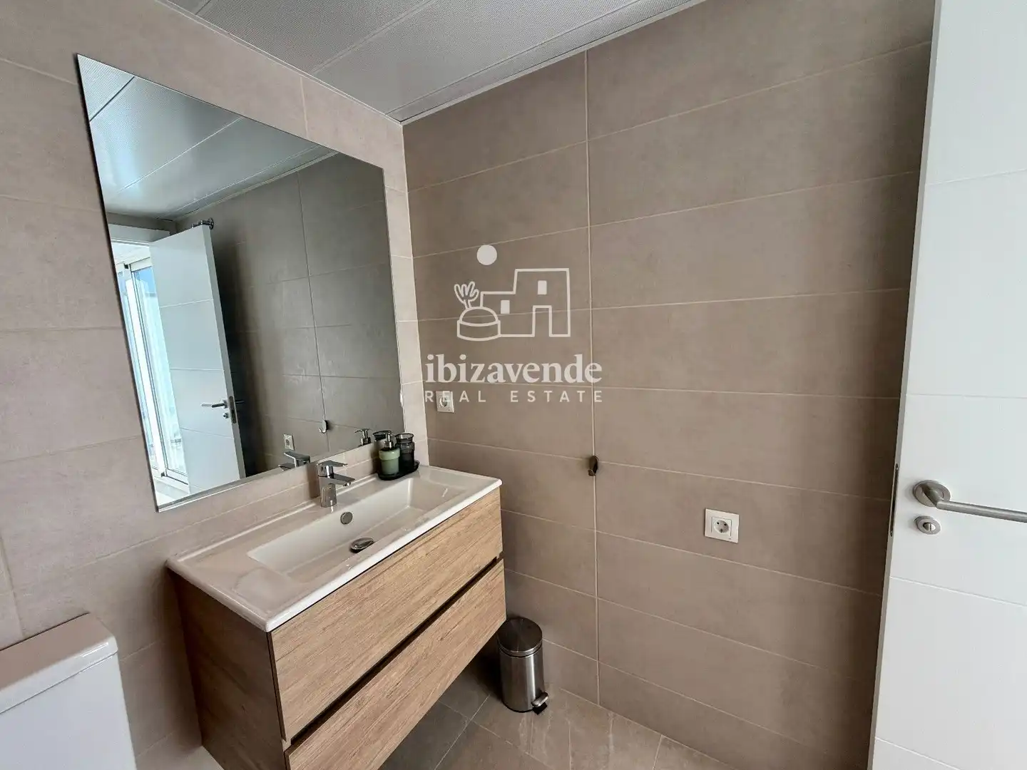 Duplexes for rent in Pere matutes noguera, Ses Figueretes - Platja d'en Bossa - Cas Serres