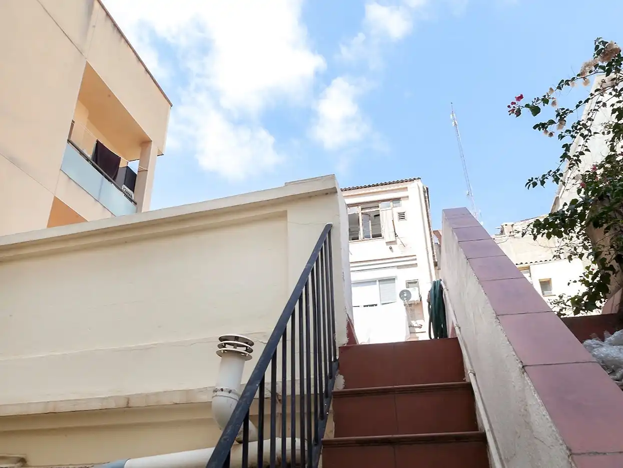 Bajo con ascensor en venta en Carrer de Violant d'Hongria Reina d'Aragó 170, imagen 17