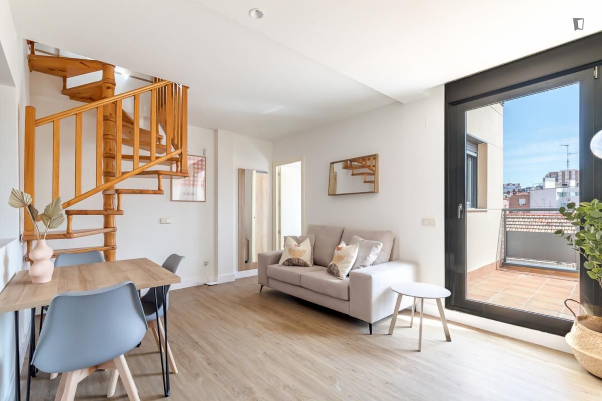 Apartment to rent in Almenara -Ventilla