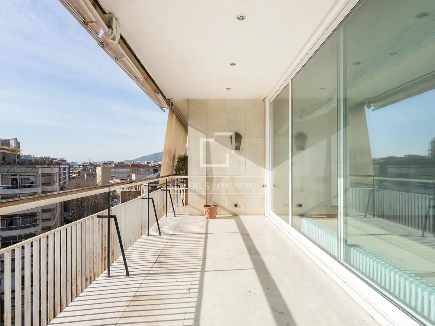 Terrassa de Àtic en venda en Barcelona amb Aire condicionat, Calefacció i Parquet