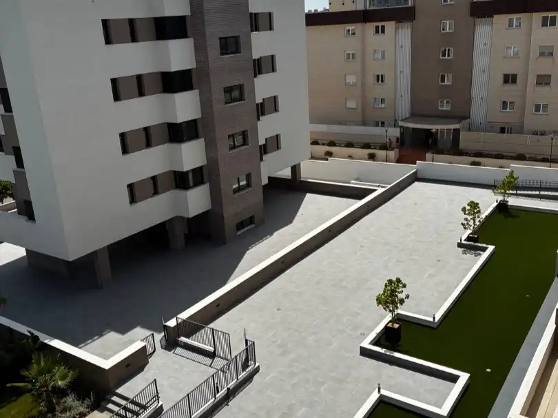 Ground floor for rent in Calle Ava Gardner, 14, Los Álamos