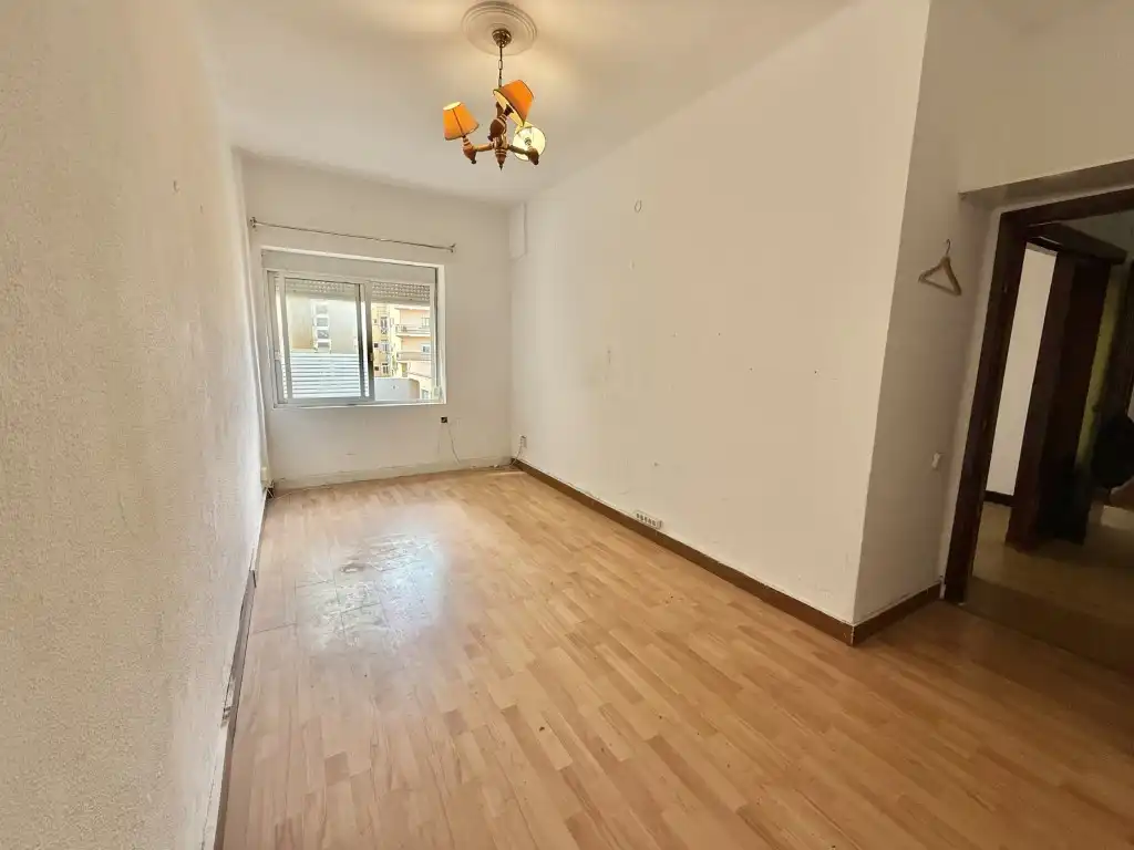 Schlafzimmer von Wohnung zum Verkauf in Cádiz