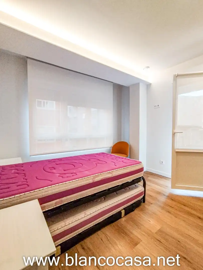 Piso de alquiler en Carballo