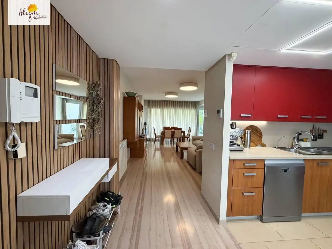Detached house with terrace for sale in Urbanització Bosque, imagen 5