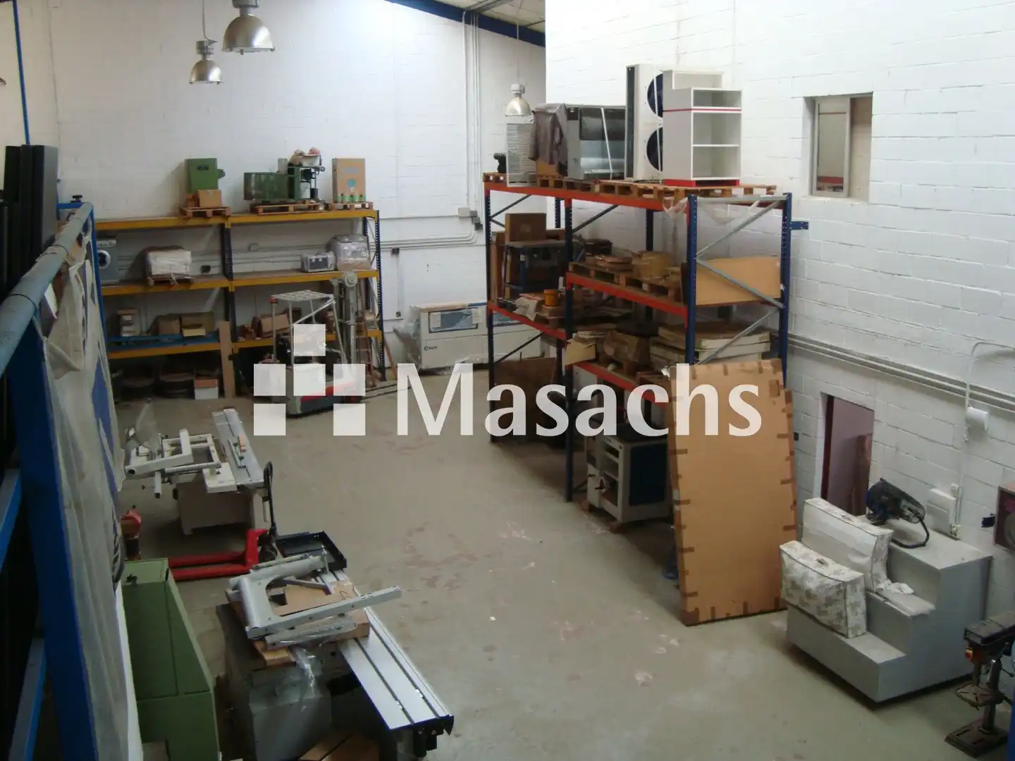 Nave industrial en venta en Alcobendas
