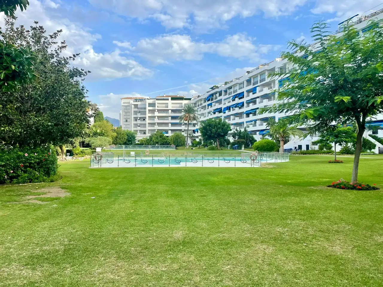 Àtic amb piscina en venda a Nueva Andalucía, imagen 49