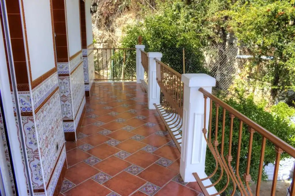 Terrassa de Casa adosada en venda en Casarabonela amb Aire condicionat, Jardí privat i Terrassa