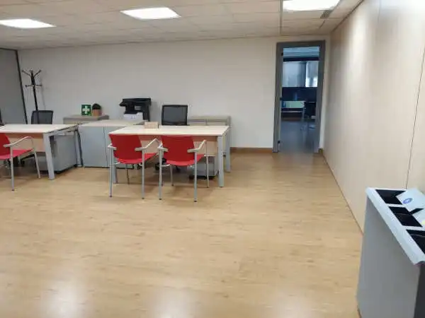 Oficina en venda en Gijón  amb Aire condicionat i Calefacció