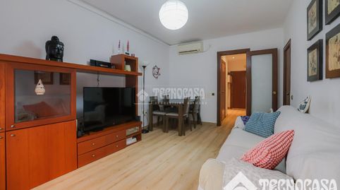 Foto 4 de Piso en venta en Porta, Barcelona Capital