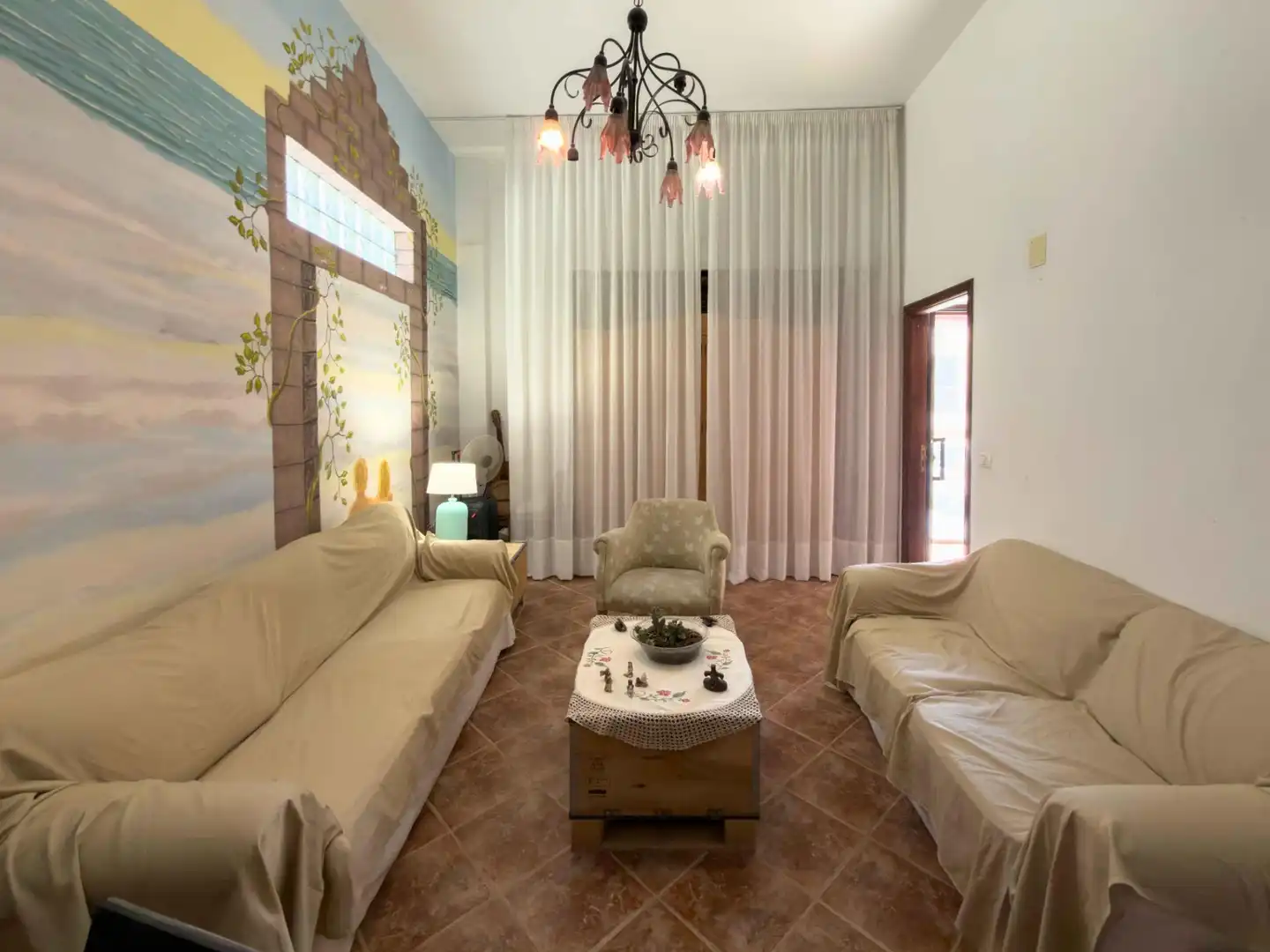Sala d'estar de Casa adosada en venda en Candelaria