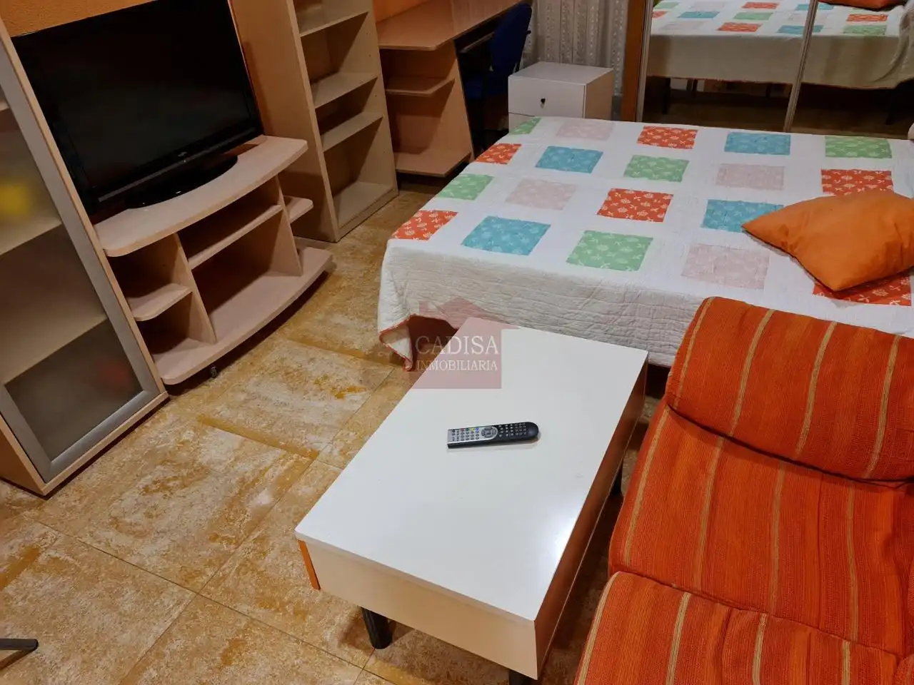 Living room of Study for rent in Salamanca  with Heating and Furnished