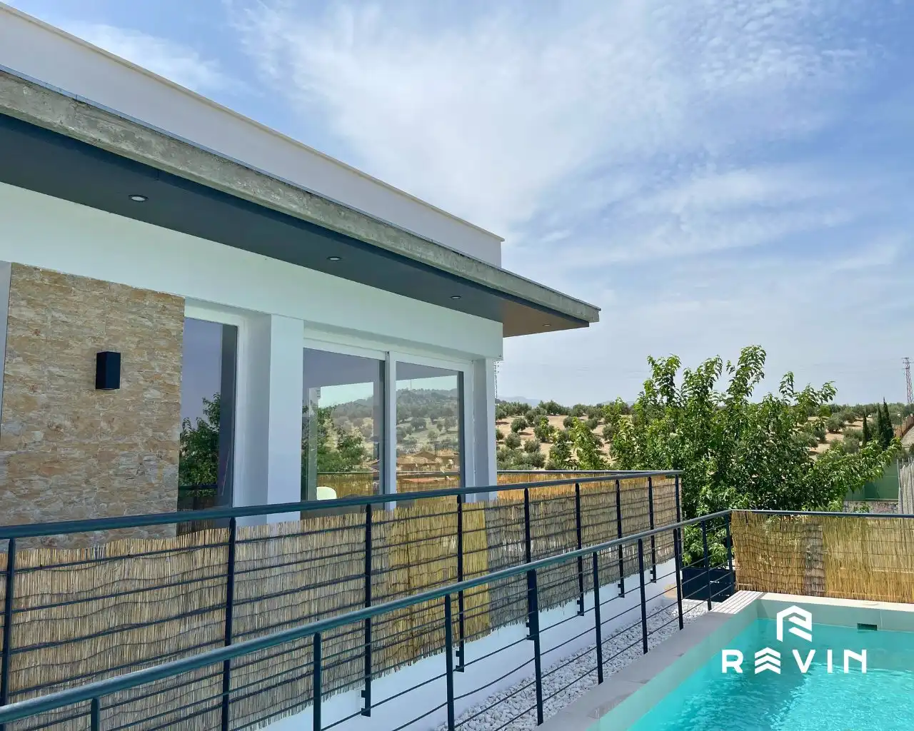 Terraza de Casa o chalet en venta en La Guardia de Jaén con Aire acondicionado, Calefacción y Jardín privado