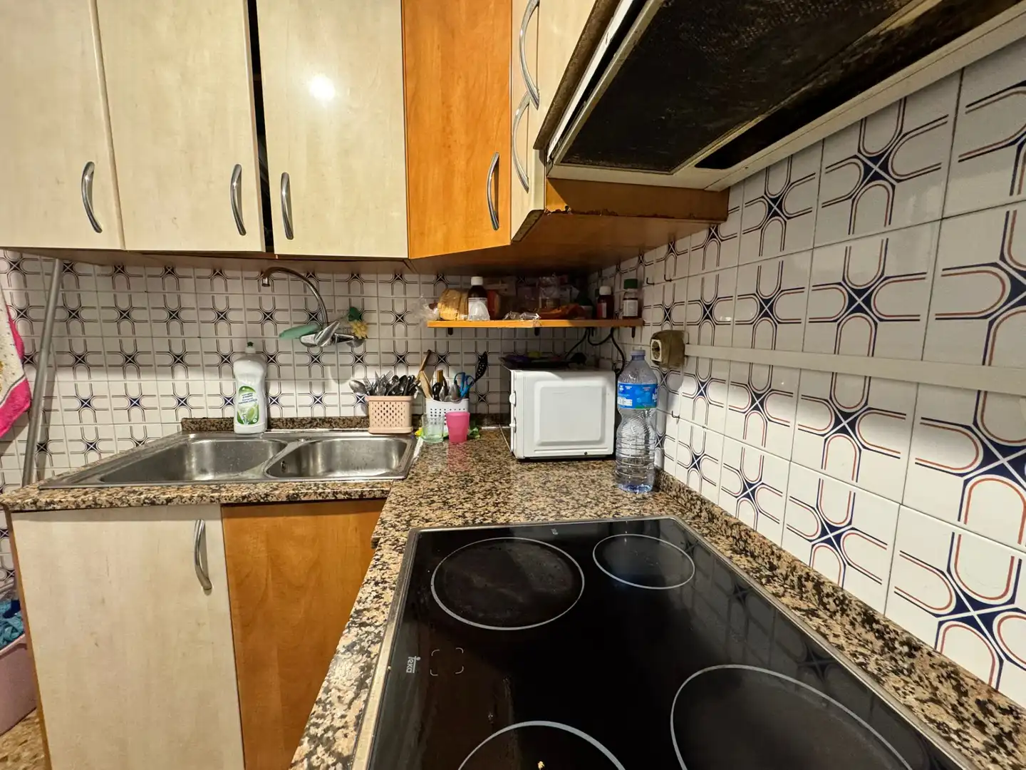 Cocina de Piso en venta en Barberà del Vallès con Horno y Balcón