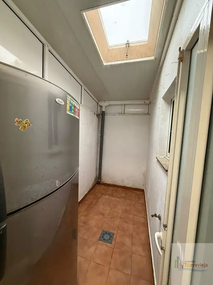 Cocina de Dúplex en venta en Torrevieja con Terraza y Piscina comunitaria
