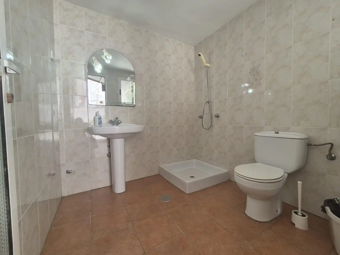 Bany de Casa o xalet en venda en La Unión amb Jardí privat i Moblat