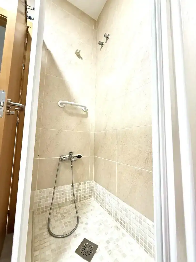 Badezimmer von Maisonette zum Verkauf in Almogía mit Möbliert und Balkon