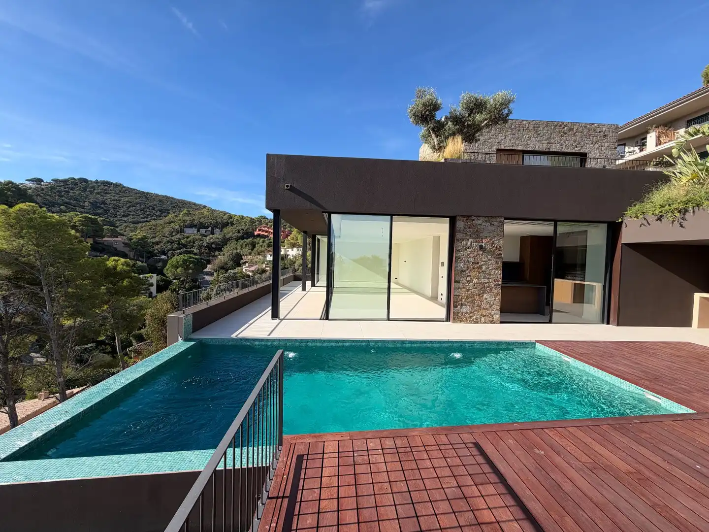 Casa con piscina in vendita a joaquim vayreda, imagen 6