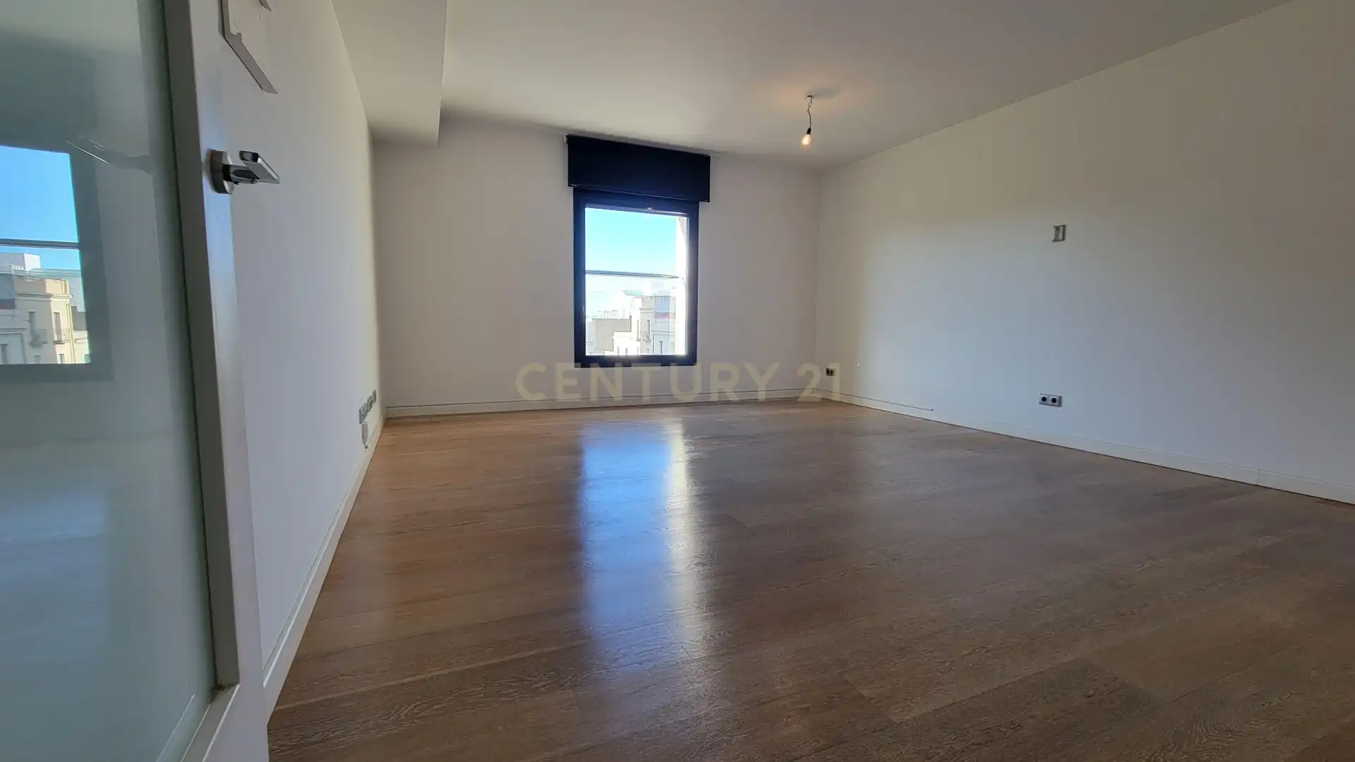 Wohnungen zum Verkauf in Rambla Nova, Tarragona, Spain, 61, Eixample