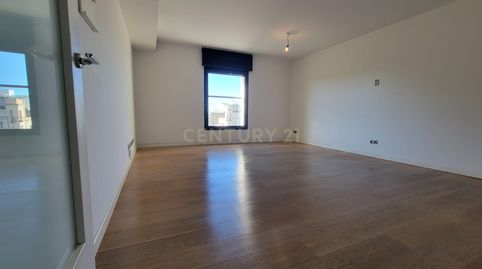 Foto 2 von Wohnungen zum Verkauf in Rambla Nova, Tarragona, Spain, 61, Eixample, Tarragona Capital