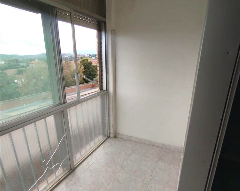 Habitación de Apartamento en venta en Manresa con Balcón