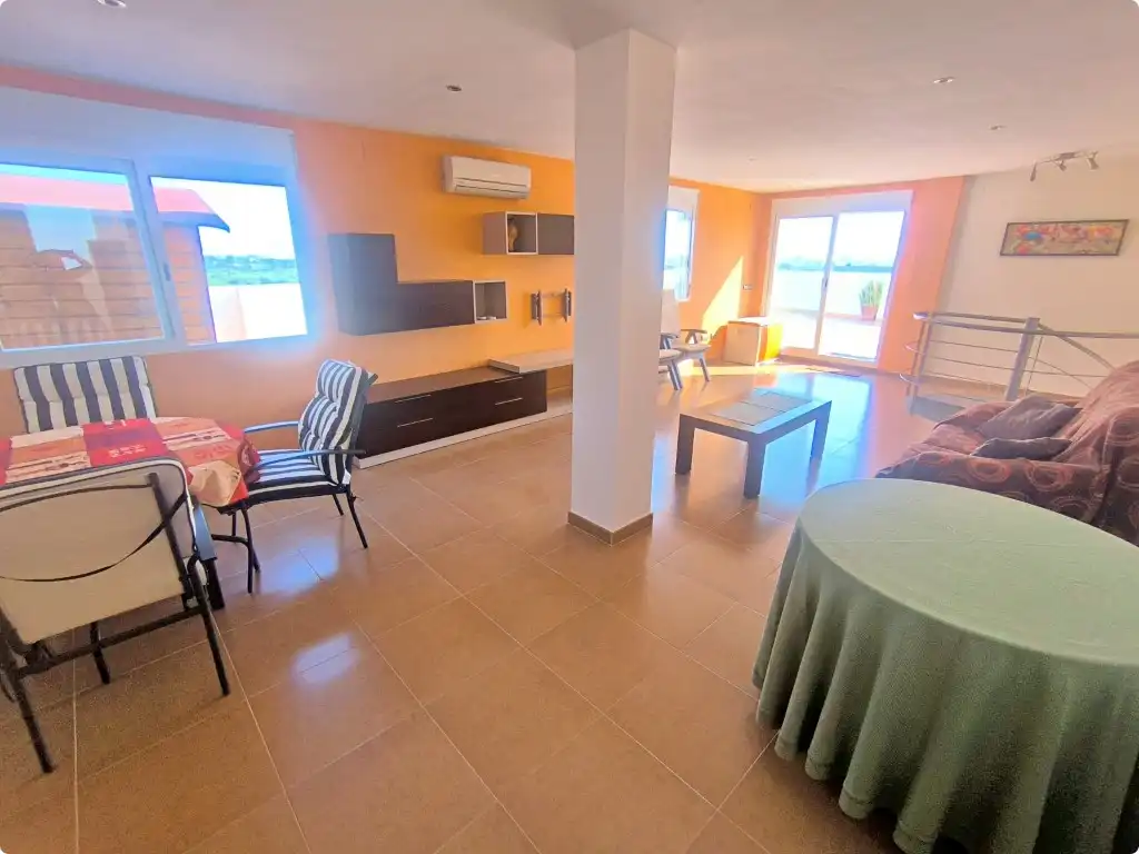 Dúplex de alquiler en Miramar