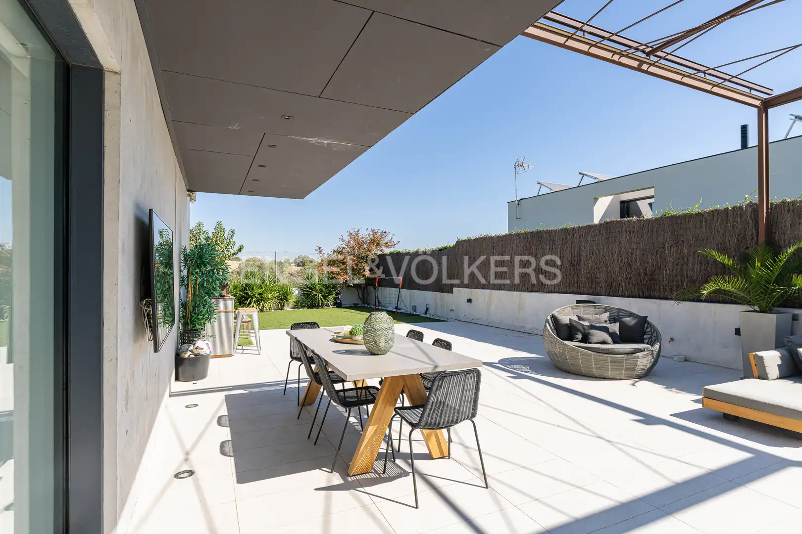 Terrace of Houses for sale in Boadilla del Monte  with Heating, Private garden and Storage room