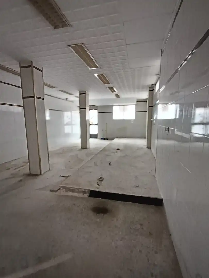 Local comercial en venda a Loja, imagen 2