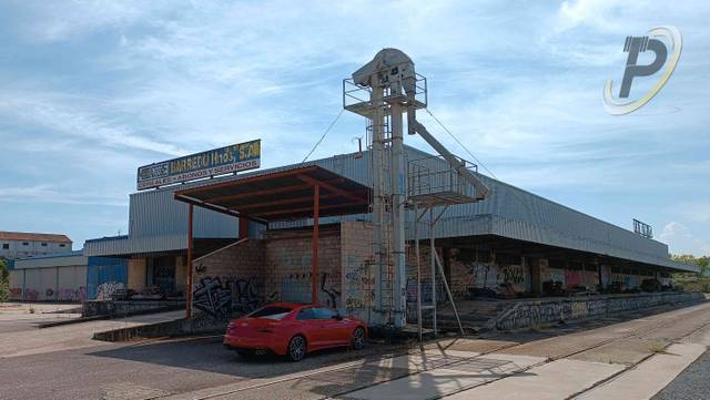 Nave industrial en Venta en Los Fueros Plaza, 0 en Ribera Baja / Erribera Beitia