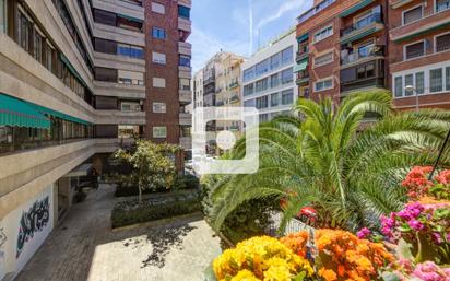 Exterior view of Flat for sale in  Madrid Capital  with Air Conditioner and Terrace