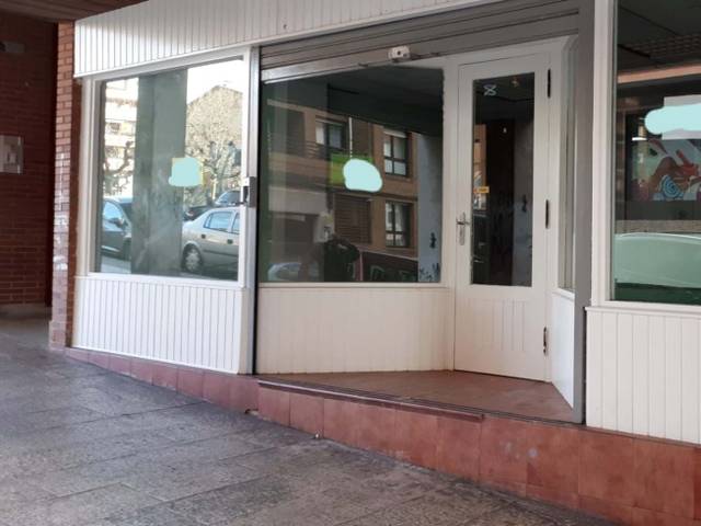 Local comercial en Alquiler en Bidebieta Kalea en Sopelana