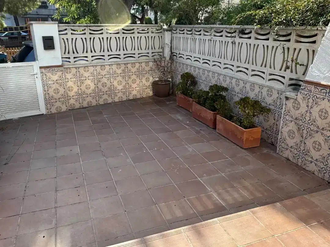 Terrassa de Casa adosada de lloguer en Cunit amb Aire condicionat, Parquet i Traster
