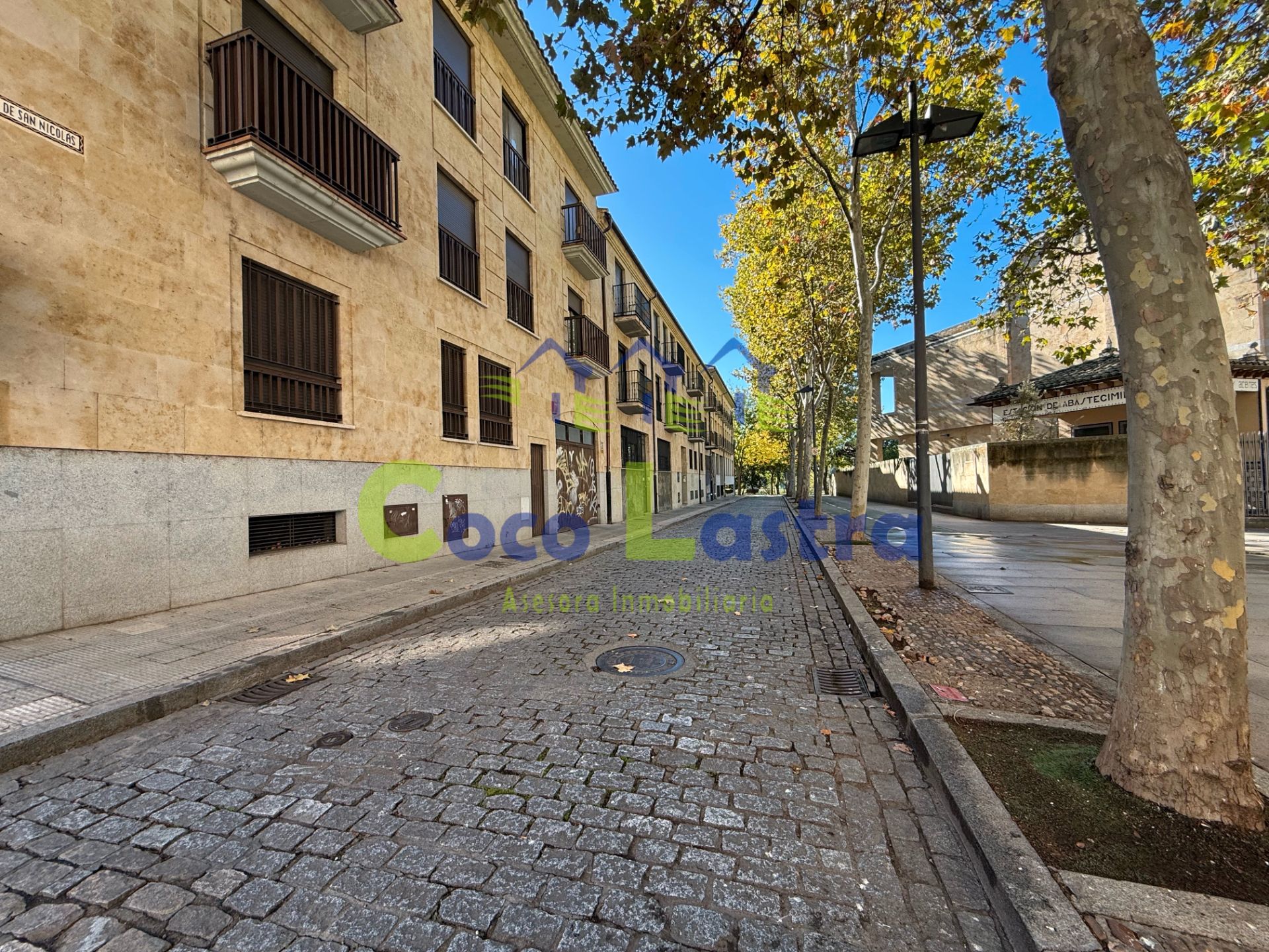 Vista exterior de Piso en venta en Salamanca Capital con Calefacción, Horno y Lavadora