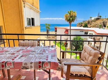 Appartement compact avec piscine à vendre à Avenida MEDITERRANEO DEL