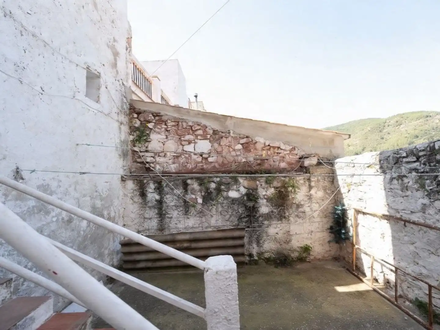 Balcony of Country homes for sale in Gátova