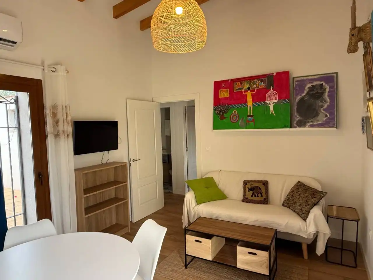 Sala de estar de Casa adosada de alquiler en Elche / Elx con Aire acondicionado, Terraza y Amueblado