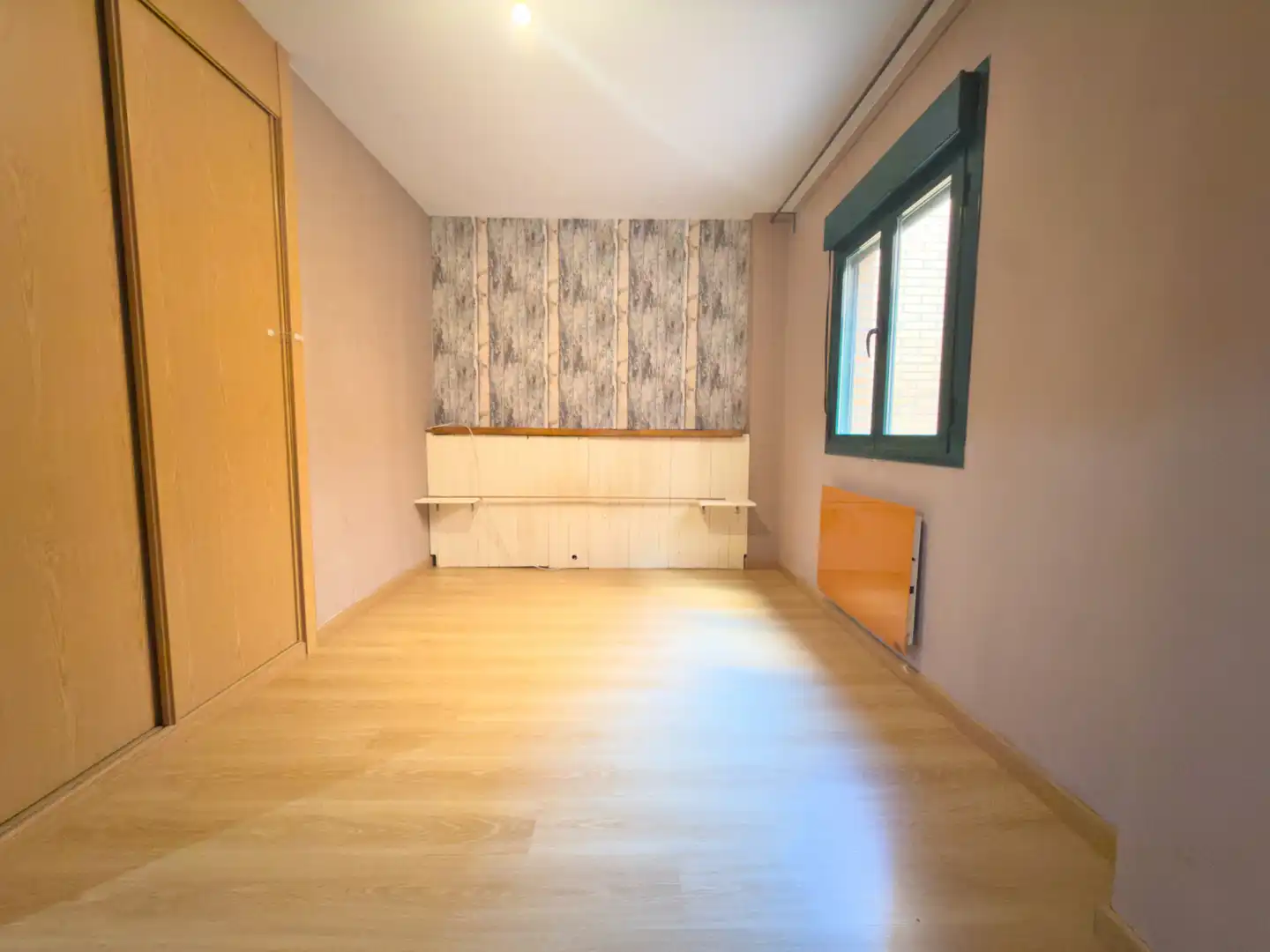 Bedroom of Flat for sale in Casarrubios del Monte  with Heating and Parquet flooring