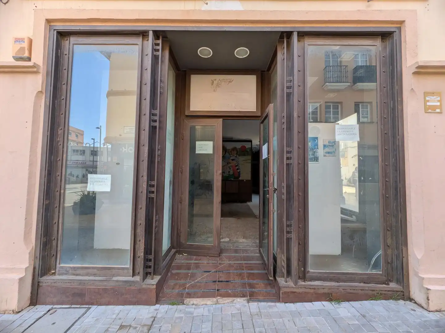 Local comercial en venda a Calle NACIMIENTO DEL, imagen 3