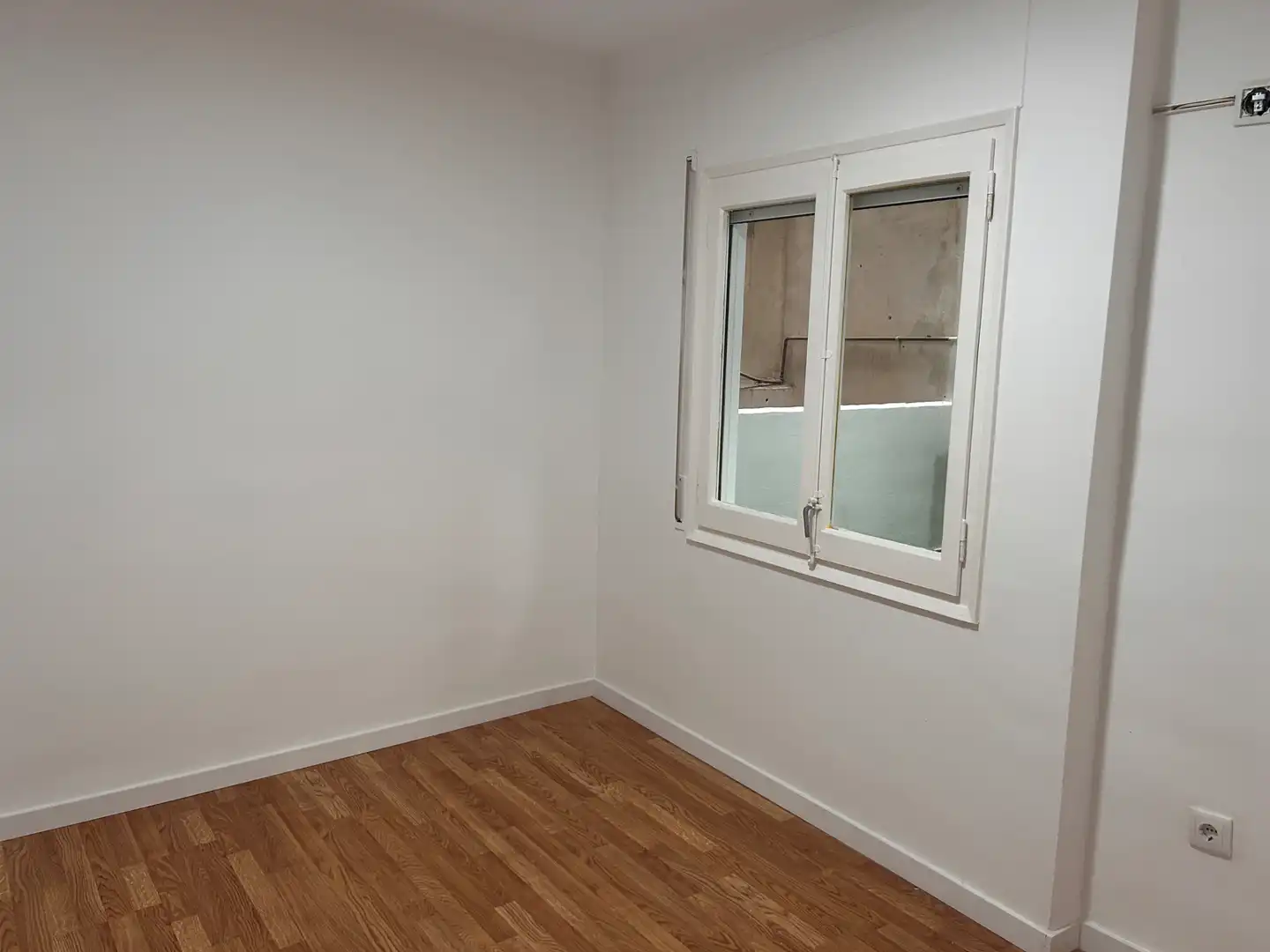 Habitación de Piso en venta en Terrassa con Aire acondicionado, Parquet y Horno